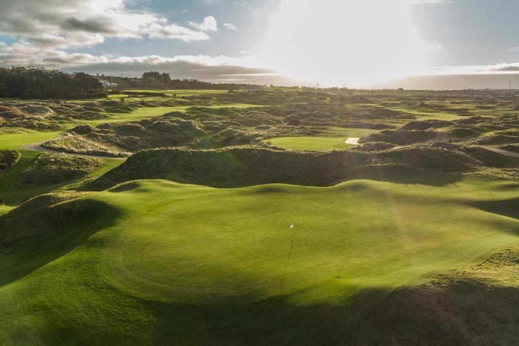 4 Golf Terrace - Portrush By The Sea Apartamento Exterior foto
